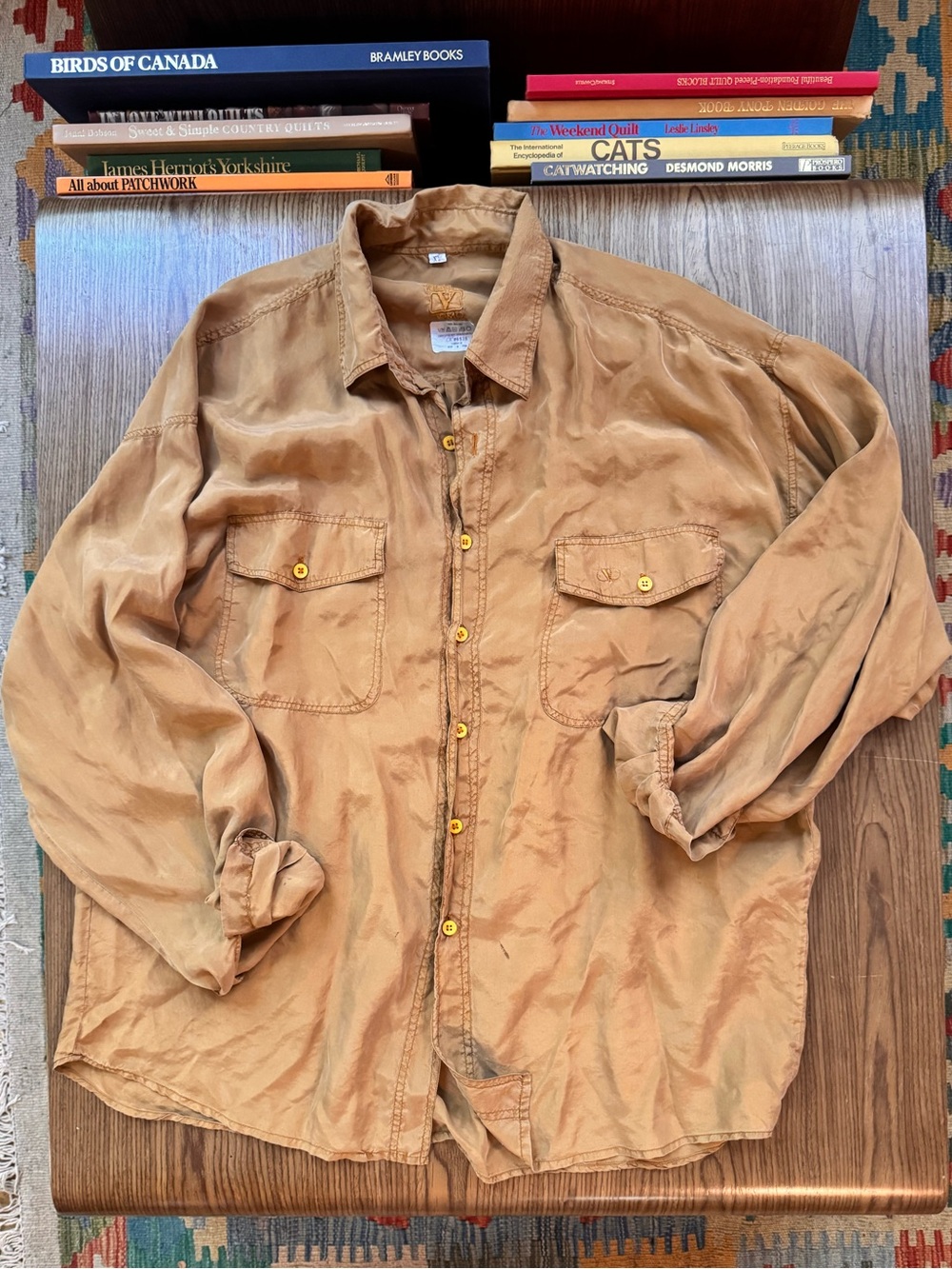 Valentino Uomo golden 100% silk button down shirt blouse XL